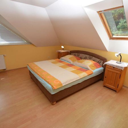 Comfortable Detached House With Large Garden Villa Klokoci Exterior foto