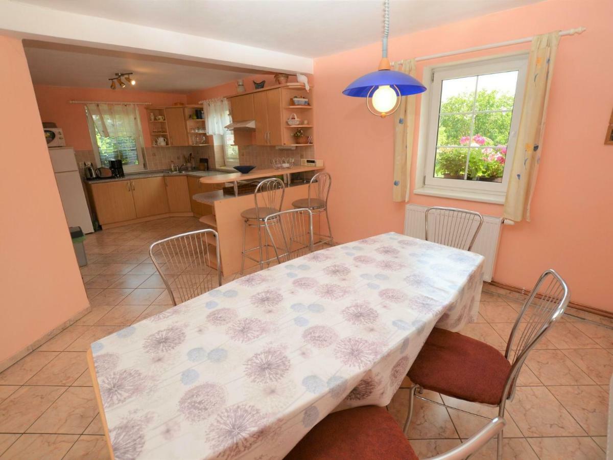 Comfortable Detached House With Large Garden Villa Klokoci Exterior foto
